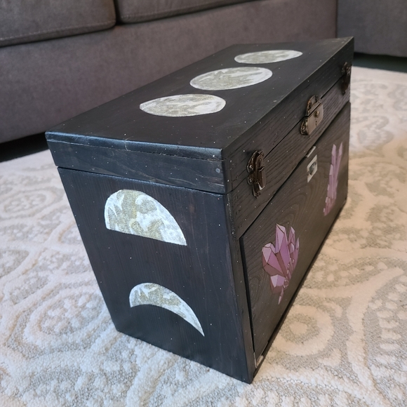 Handcrafted Jewelry Box - Picture 3 of 7